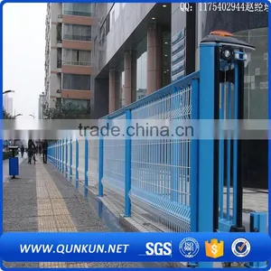 Factory Garden Fencing Ideas / House Fences and Gates thumbnail-1