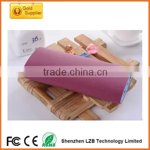 Big Capacity Shake Portable Charger Power Bank 12000mah Wireless Charger Power Bank thumbnail-1