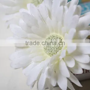 White Decorative Artifial Gerbera Flower for Landscaping Decoration thumbnail-5