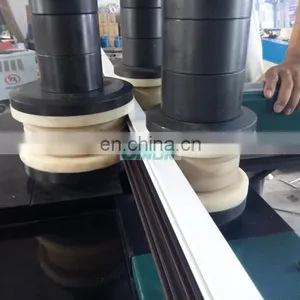 Best Type Hydraulic CNC Automatic Aluminum Window Forming Machine for Bending thumbnail-5
