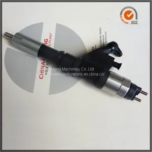 Injector Komatsu 105118-4110 6D95 KOMATSU Part Catalog thumbnail-1