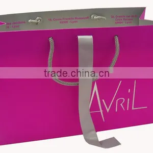 Free Sample White Glossy Paper Bag thumbnail-1