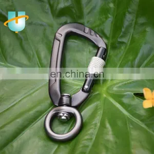 Safety Swivel Carabiner Hook for Dog Leashes thumbnail-4