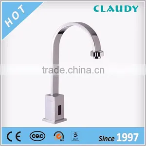 China Manufacturer Polished Solid Brass Sink Automatic Faucet thumbnail-1