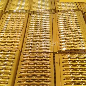 Customized Size Hole Pattern Stainless Steel 304 316 Perforated Metal Sheet Round Hole Anti-Slip for Stair Tread and Platform thumbnail-1