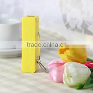 2000mah Power Bank With Plug thumbnail-1