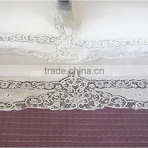 Hand Venetian Lace Bedding Set thumbnail-1