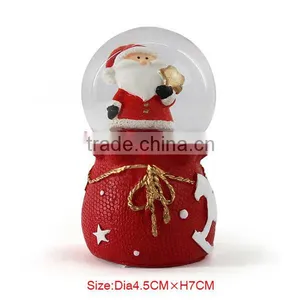 2015 Custom Hotsale Glass Snow Globe thumbnail-3