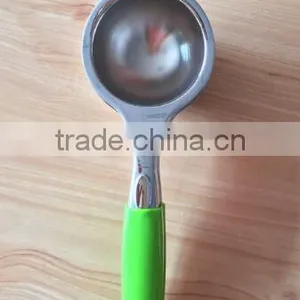 Premium Quality Stainless Steel Lemon Squeezer With Silicone Handles thumbnail-3