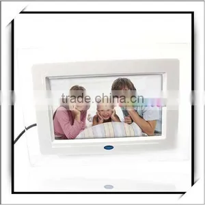 2015 New Wide Figure Screen Rectangle 7 Inch Digital Photo Frame thumbnail-1