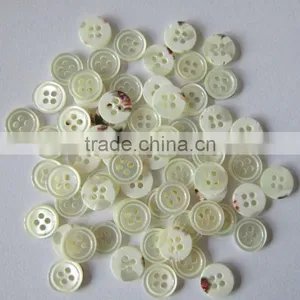 Bleached 4 Holes White Trocas Shell Buttons With Rim thumbnail-1