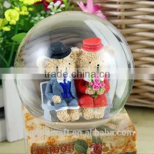 Resin Bear Couple Antique Musical Snow Globes With Blowing Snow thumbnail-5