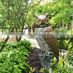 Cute Smart Garden Owl With Plastic Bobbling Head Activated Moving by Wind Action thumbnail-6