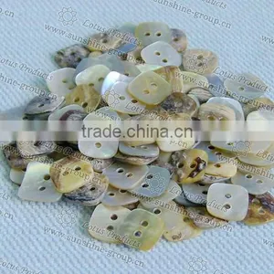 18L Square Shell Button thumbnail-1