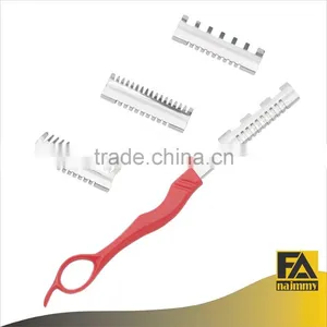 Hair Shaper With Plastic Handle Made of Stainless Steel thumbnail-1
