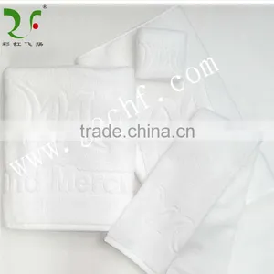 Solid Color Jacquard Towel thumbnail-2
