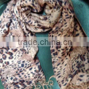 Animal Print Viscose Scarves & Stoles thumbnail-1