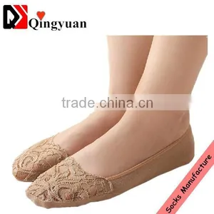 Wholesale Beautiful Ladies Invisible Socks With Lace thumbnail-2