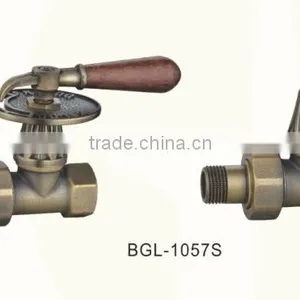 Classical Radiator Valves Full Brass thumbnail-1