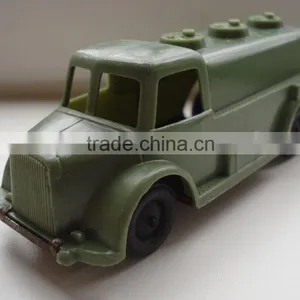 2016 Vintage Plastic Figure Toys Car thumbnail-3