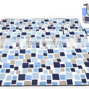 Express Picnic Blanket Tote / Bbq Camping Pad / Outdoor Picnic Mat thumbnail-3