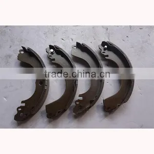 High Quality Nissan Rear Brake Shoe 44060-ED026 thumbnail-1