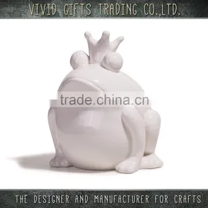 Ceramic or Porcelain Frog With Gold Crown Sitting Animal Garden Decoration thumbnail-2