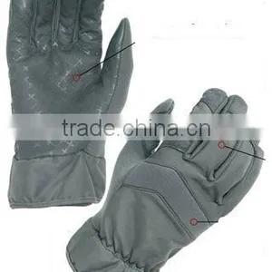 Leather Winter Gloves thumbnail-1