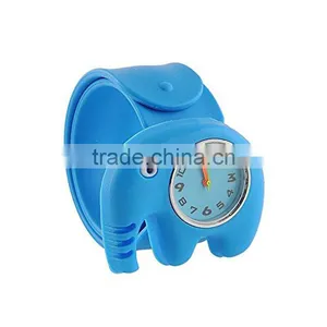 China Wholesale Adjustable Plastic Strap Child Wrist Watch thumbnail-1