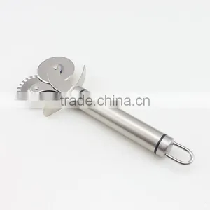 Sharp Blade Double Wheel Novelty Slicing Pizza Cutter thumbnail-3