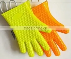 FDA Approved Various Animal Shaped Heat Resistant Finger Gloves thumbnail-1