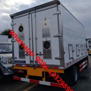 Customized FOTON AUMARK 4*2 RHD Cummins Engine 30,000 Day Old Chicks Broilers Transported Truck for Sale thumbnail-4