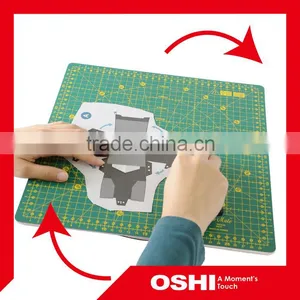 Wholesale Made In Taiwan High Quality Self-healing Rotatable Plastic Flexible Cutting Mat thumbnail-1