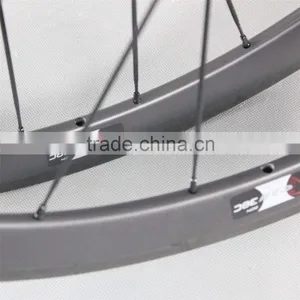 Carbon Clincher 38mm Wheel Road Bike Wheelset Racing Rims thumbnail-2