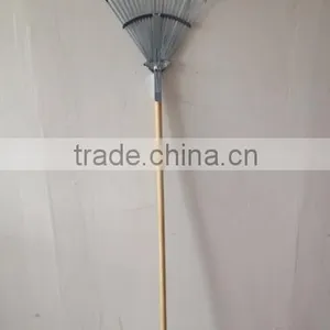 22 Teeth Wooden Handle Steel Garden Rake thumbnail-1