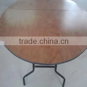 Round Wood Camping Table thumbnail-1