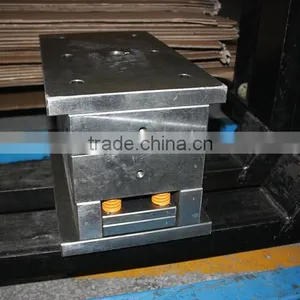 Customized Plastic Injection Mold thumbnail-1