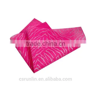 Colored Floral Wrapping Paper Nonwoven Cloth thumbnail-2