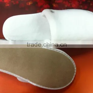Hotel Fleece Disposable Slippers thumbnail-1