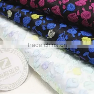 Embossment Jacquard Fabric in Flowers thumbnail-3