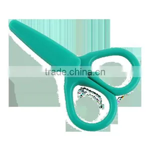 Baby Nail Scissors With Safety Cover Factory Price HB-3001 Round Tipped thumbnail-3