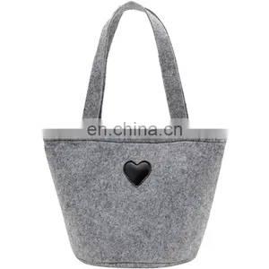 Big Space Green Color Christmas Small Bags Shopping Felt Tote Bag thumbnail-6