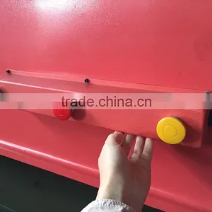 Zhicheng 509-50T Hydraulic Four-column Dieing Out Press Cutting Machine thumbnail-4