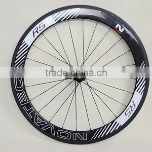 Light Weight Carbon Racing Bike Wheels 700c thumbnail-4