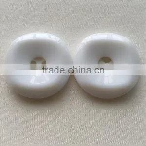 High Quality Particular Hole Round White Buttons thumbnail-3