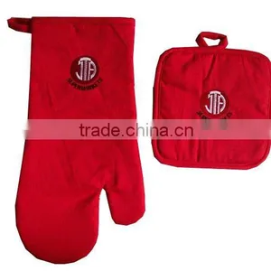 Glove+ Mat Cotton Red Flower Baking Oven Mitts Microwave Oven Kitchen Tools thumbnail-2