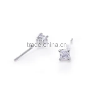 Wholesale Clear Cubic Zirconia Square Design Stud Earrings thumbnail-2