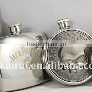Round Stainless Steel Hip Flask thumbnail-1