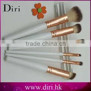 5pcs Makeup Brush Set Rose Gold Handle Small Brush Kit Hot Makeup Brush Travel Kit thumbnail-6