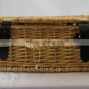 Handmade Wicker Gift Hamper Basket With Lid Wicker Gift Hamper thumbnail-2